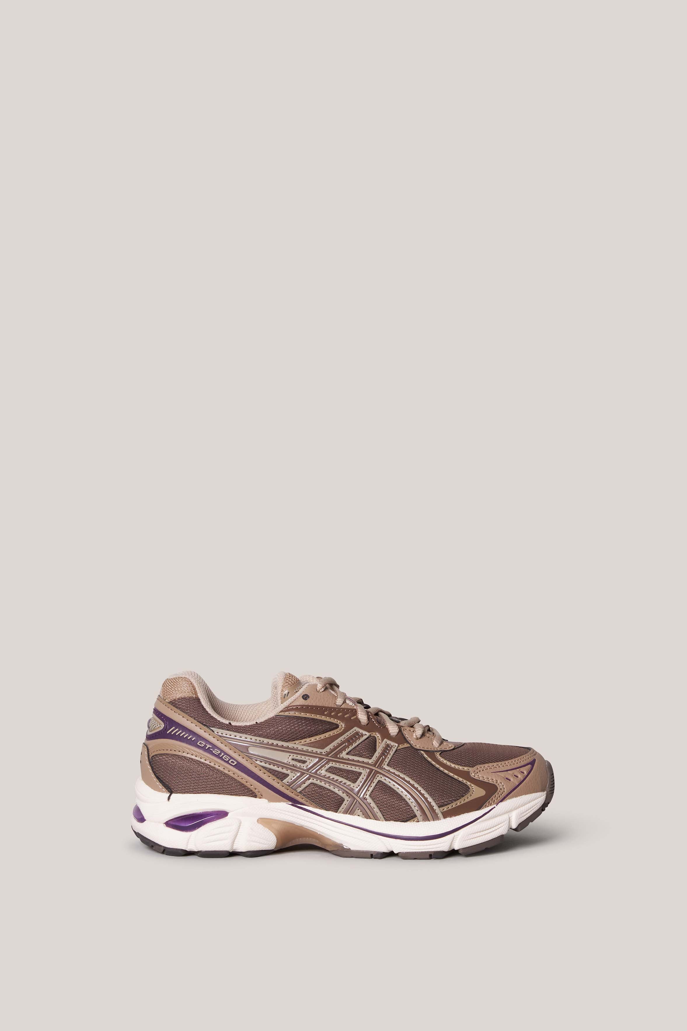 Asics on sale gt 2200