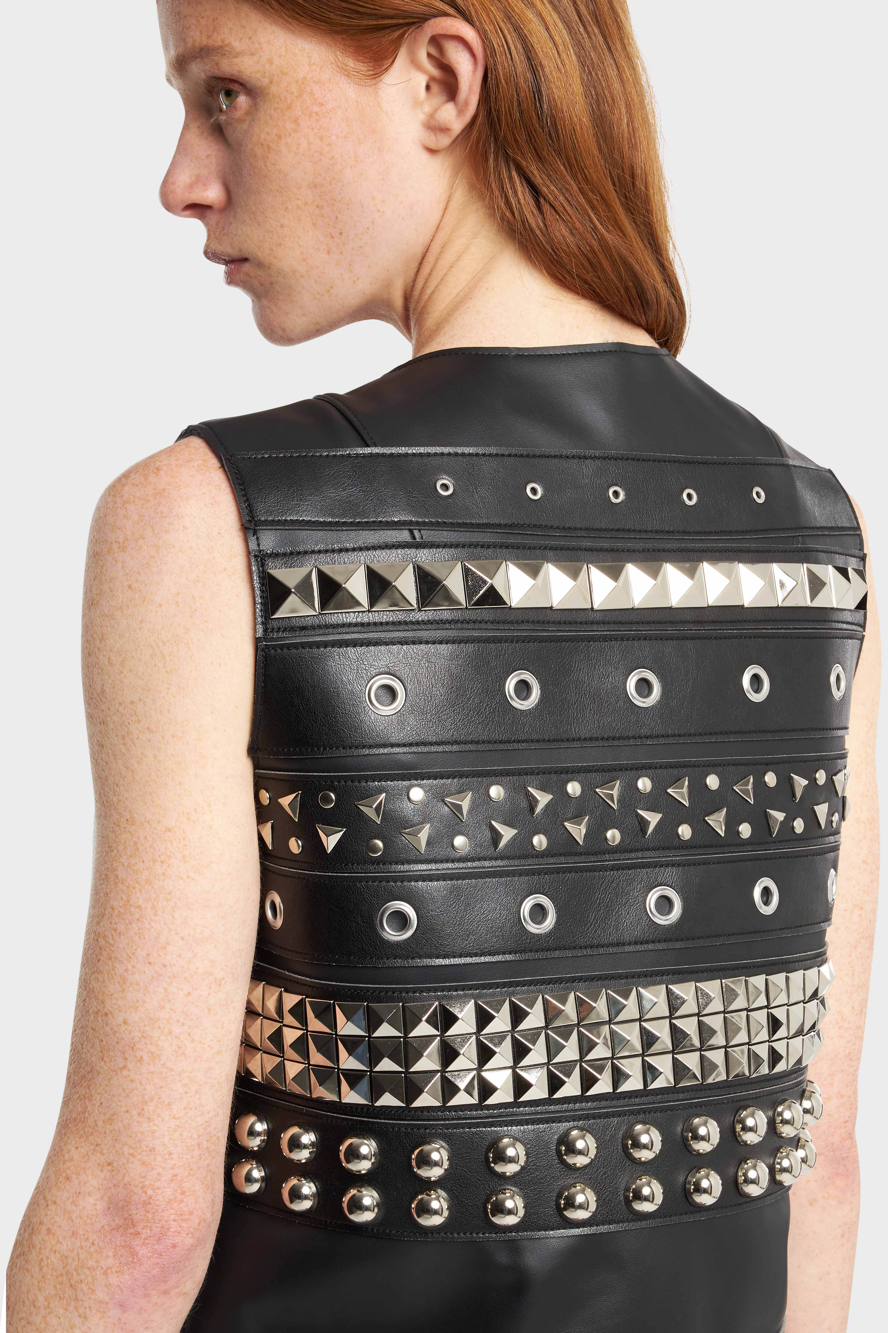 Studded Vest – MODES