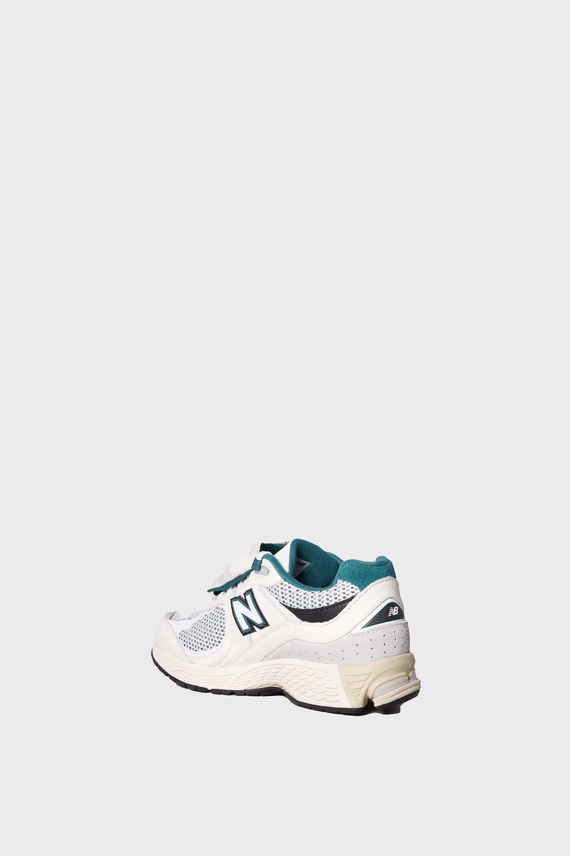 White-Green 2002 Sneakers