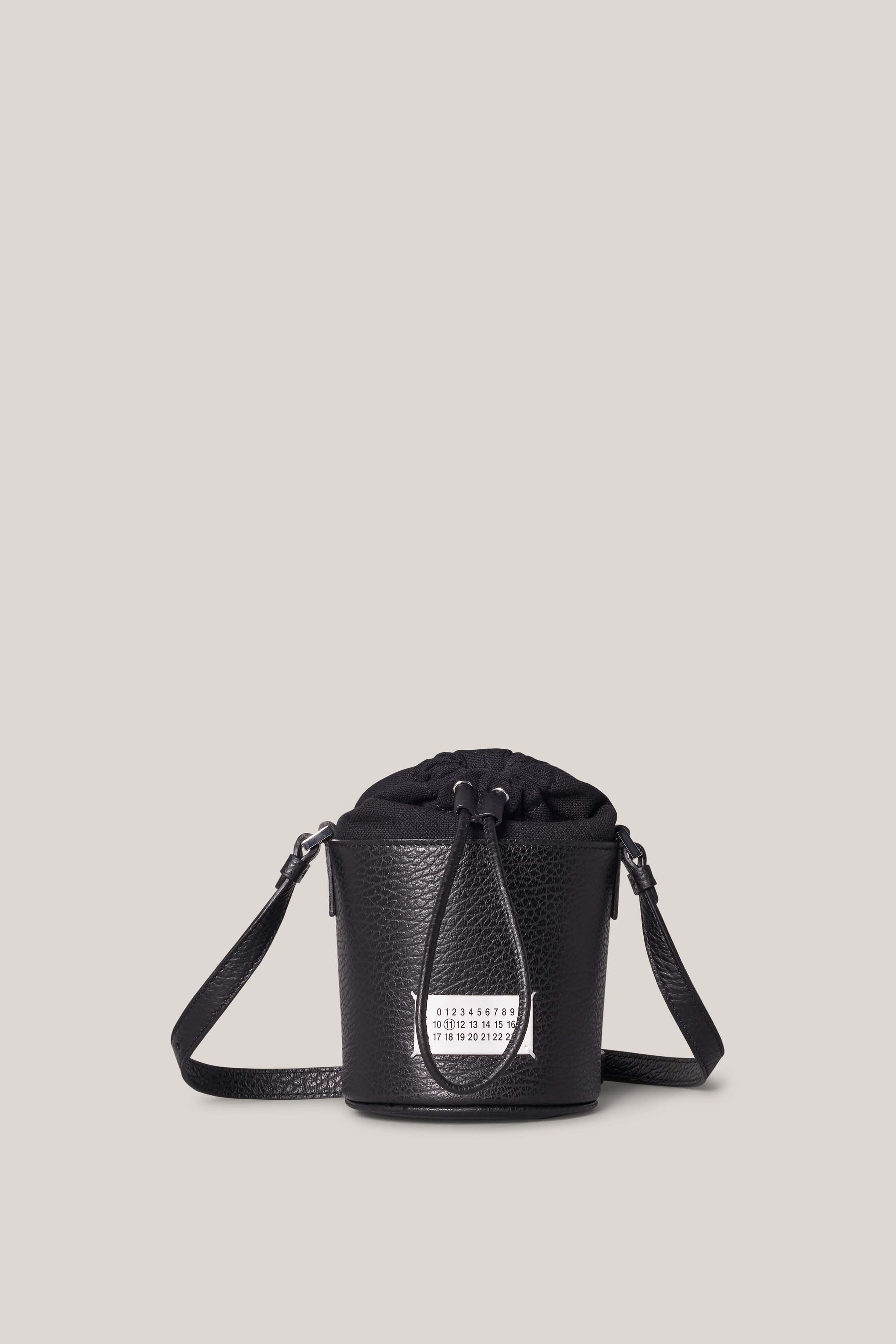 Maison margiela discount bucket bag black