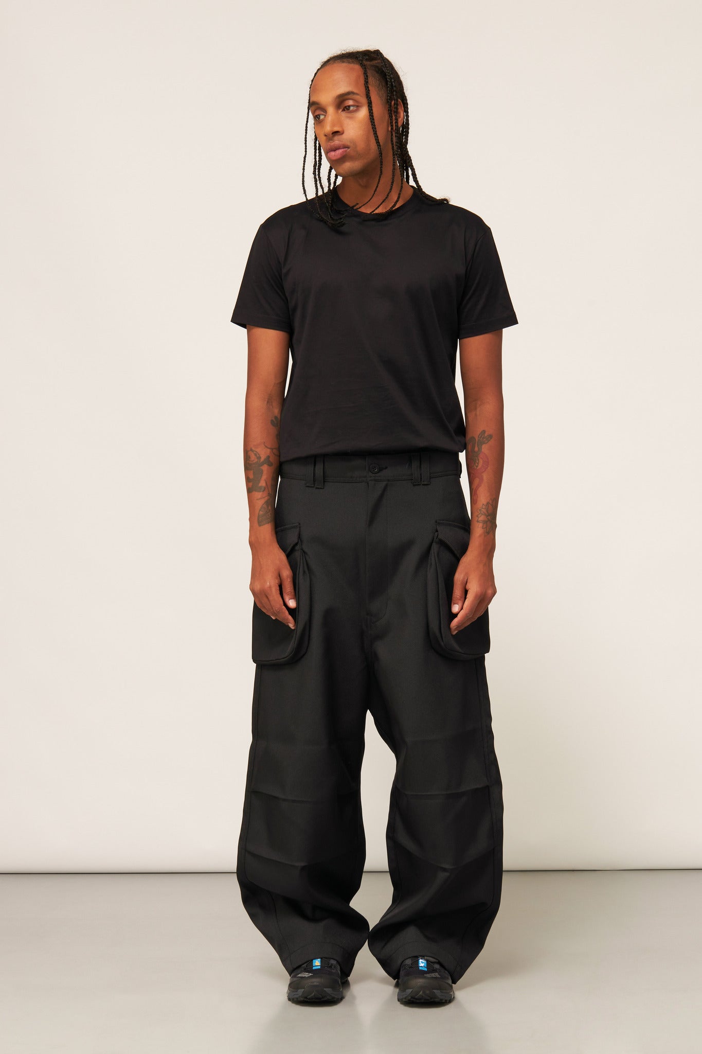 Black Pleated Polyester And Cotton Canvas Cargo Pants